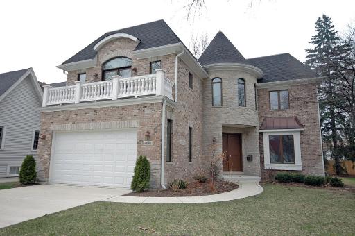 Property photo of 4048 Clausen Avenue in Western Springs, Illinois