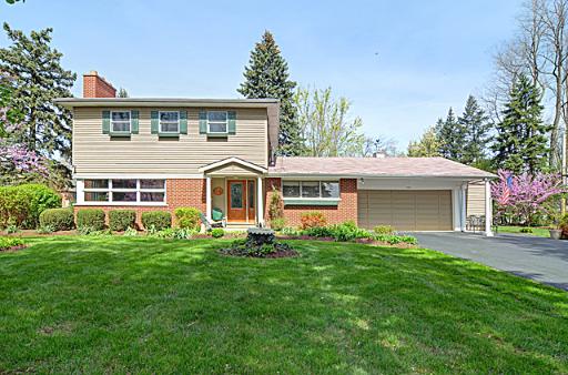 Property photo of 354 57th Street in Clarendon Hills, Illinois