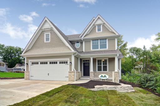 Property photo of 513 W Chicago Avenue in Hinsdale, Illinois