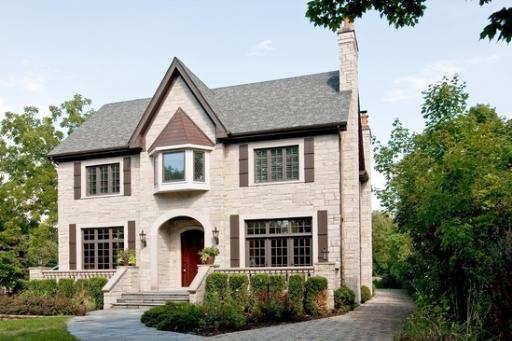 Property photo of 5633 S Oak Street in Hinsdale, Illinois