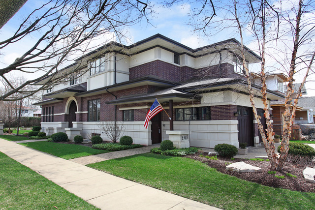 Property photo of 5301 Lawn Avenue in Western Springs, Illinois