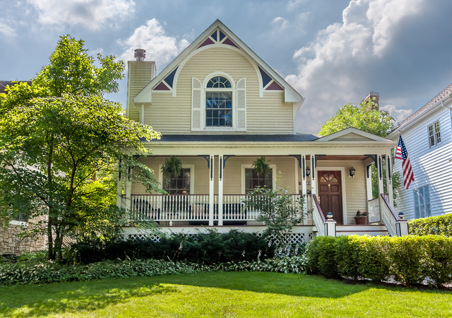 Property photo of 428 S Grant Street in Hinsdale, Illinois