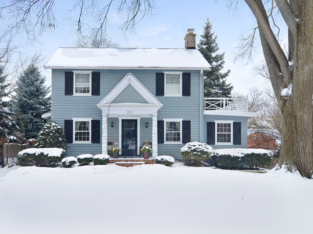Property photo of 231 E Hickory Street in Hinsdale, Illinois