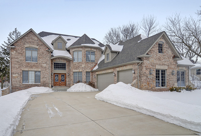 Property photo of 10S356 Skyline Drive in Burr Ridge, Illinois