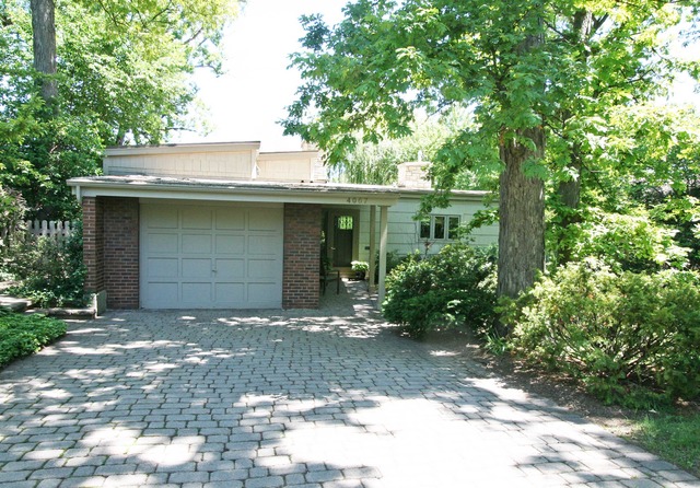 Property photo of 4067 Grove Avenue in Western Springs, Illinois