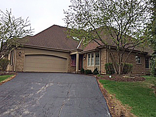 Property photo of 53 Pine Tree Lane in Burr Ridge, Illinois
