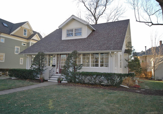 Property photo of 410 S Grant Street in Hinsdale, Illinois