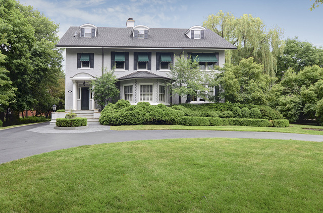 Property photo of 719 S Park Avenue in Hinsdale, Illinois