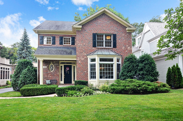 Property photo of 332 The Lane in Hinsdale, Illinois