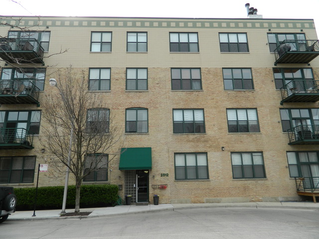 Property photo of 2512 N Bosworth Avenue #309 in Chicago, Illinois