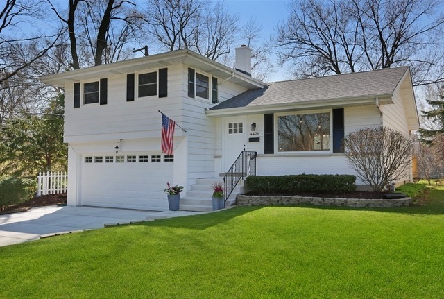 Property photo of 4420 Prospect Avenue in Downers Grove, Illinois