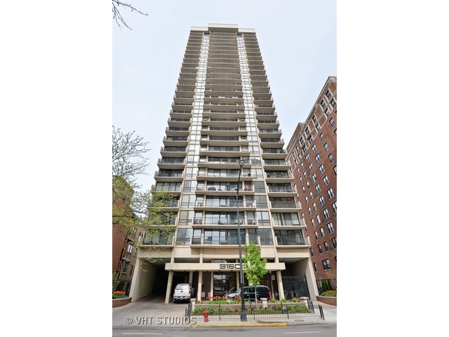 Property photo of 3150 N Sheridan Road #3C in Chicago, Illinois