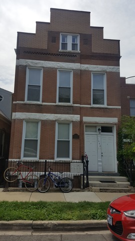 Property photo of 1644 N Hermitage Avenue #2F in Chicago, Illinois