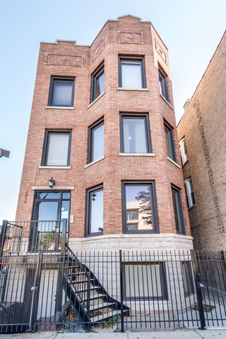 Property photo of 1315 N Western Avenue #3 in Chicago, Illinois