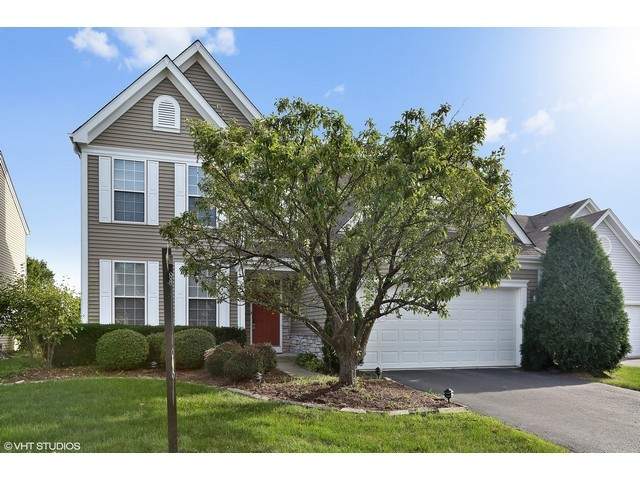Property photo of 8214 Mourning Dove Court in Woodridge, Illinois