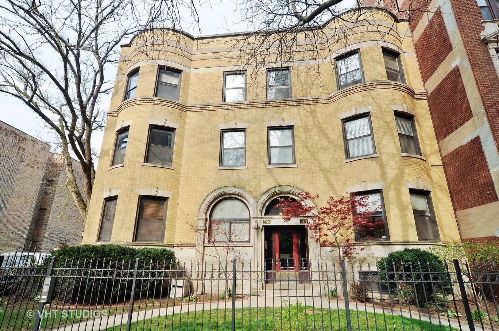Property photo of 5218 N Kenmore Avenue #1N in Chicago, Illinois