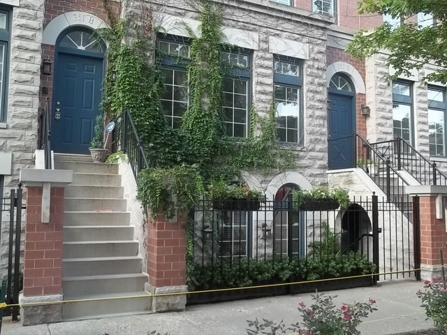 Property photo of 353 W Superior Street #A in Chicago, Illinois