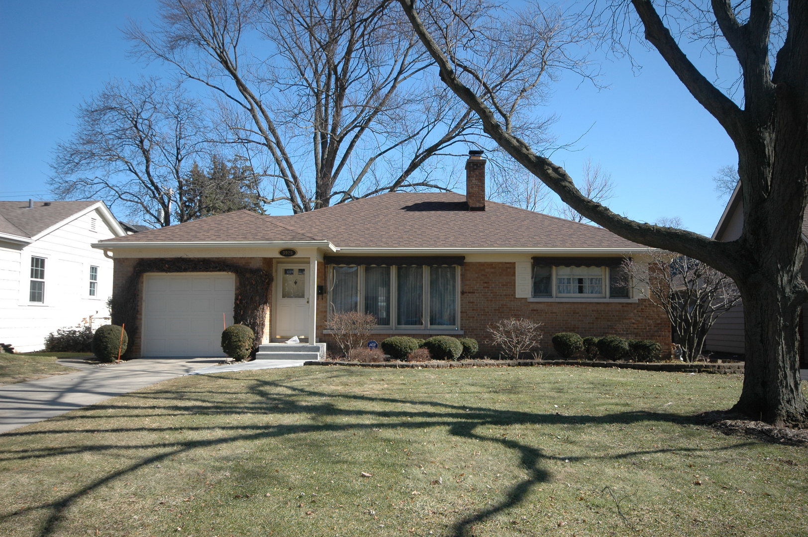 Property photo of 3925 Franklin Avenue in Western Springs, Illinois