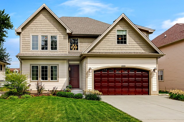 Property photo of 1029 6th Avenue in La Grange, Illinois