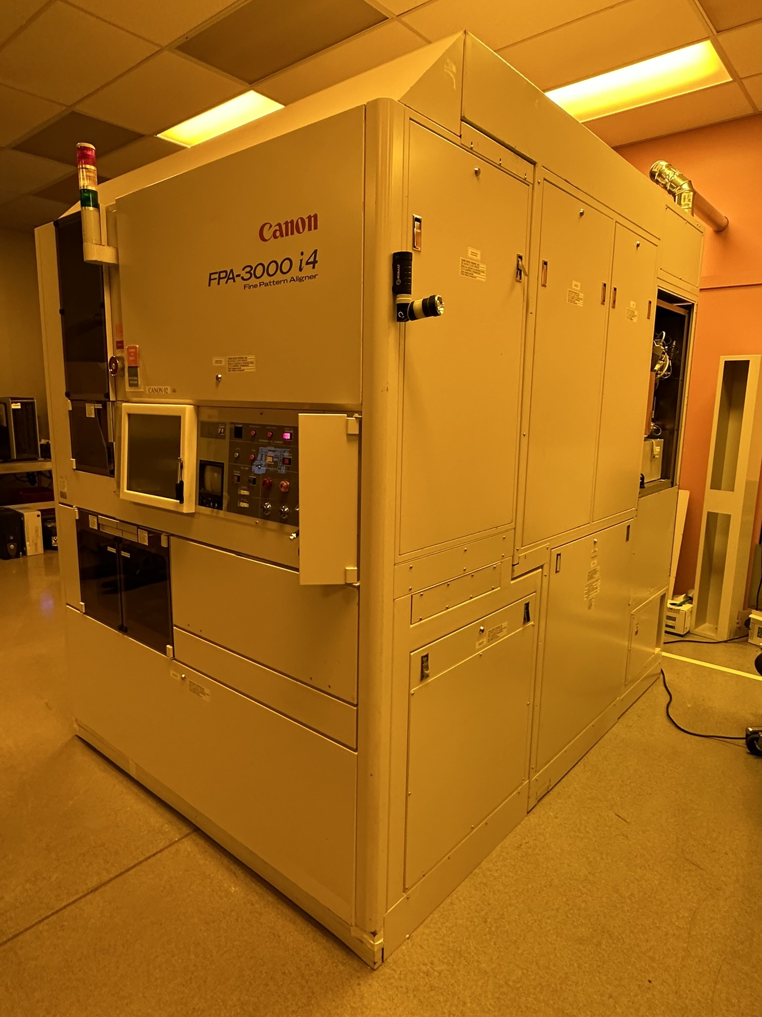 Canon FPA-3000 i4 Wafer Stepper