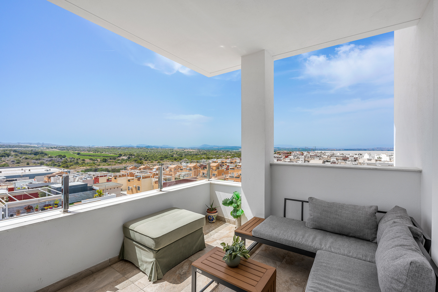 Property photo of a Casa Capital managed home in Orihuela Costa