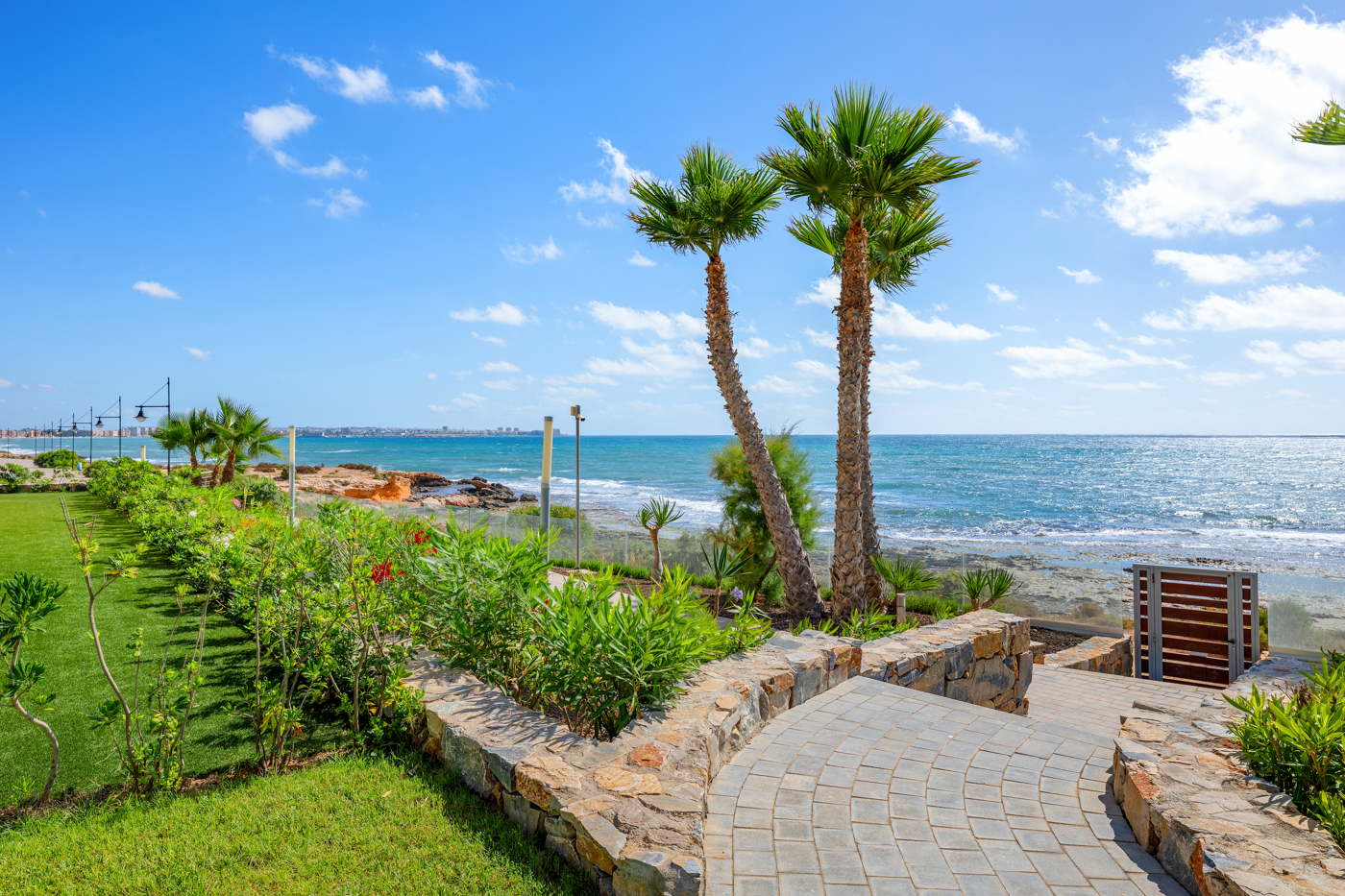 Property photo of a Casa Capital managed home in Orihuela Costa