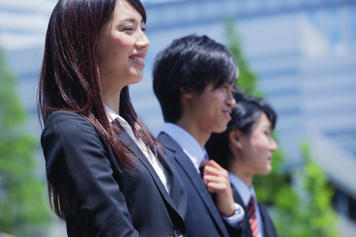 働く従業員のイメージ