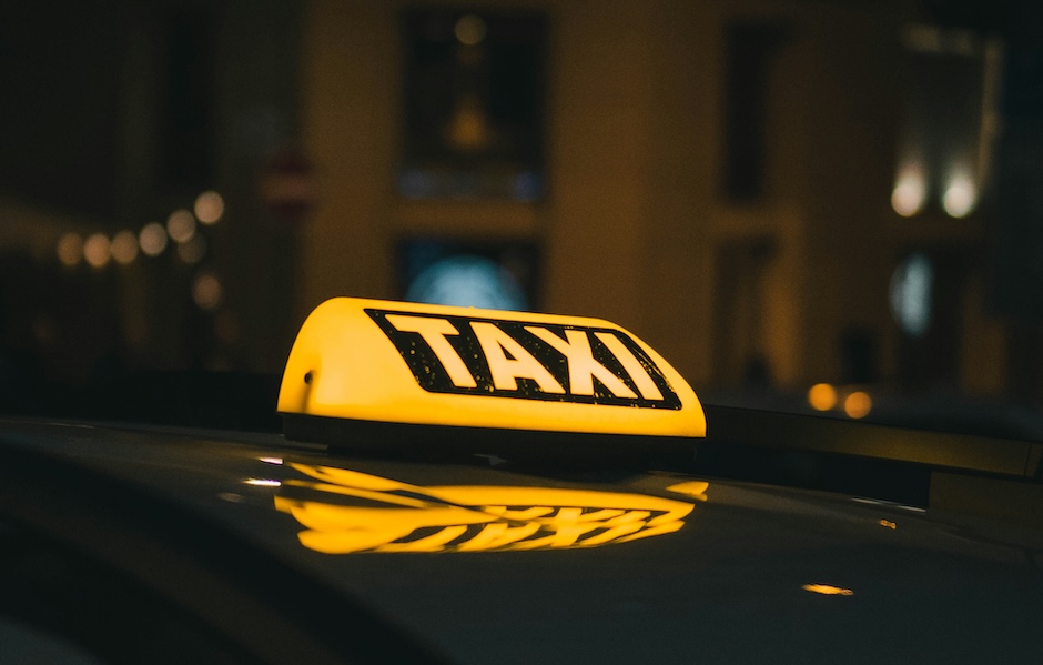Oznaczenie taxi – NOS TAXI Ostróda