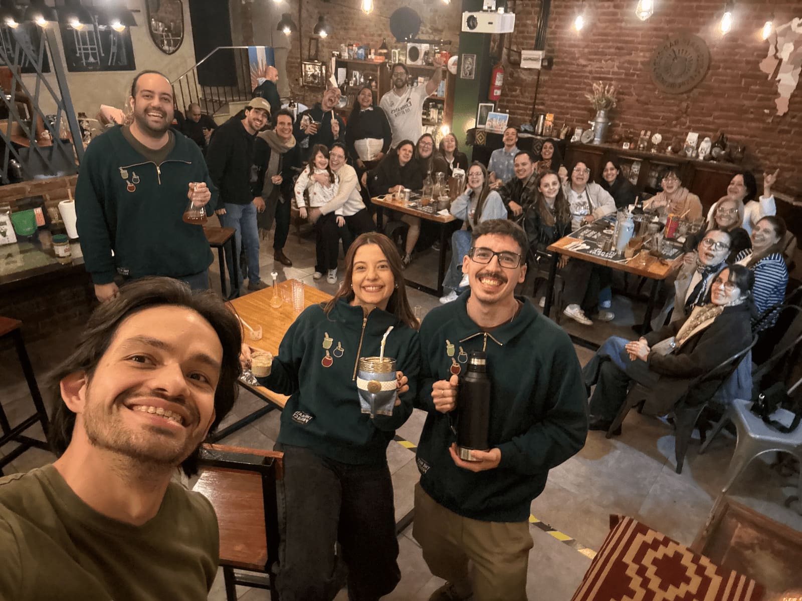 Guests sharing mate at Mate Bar Experience Palermo