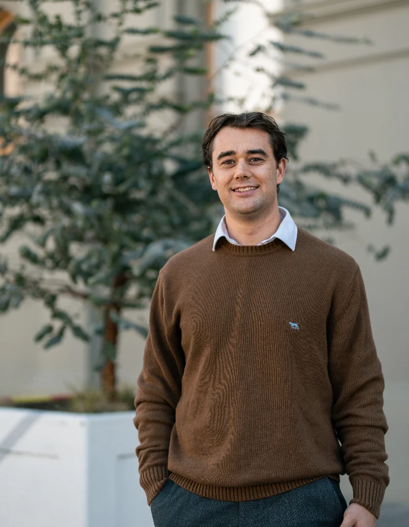 Broker portrait