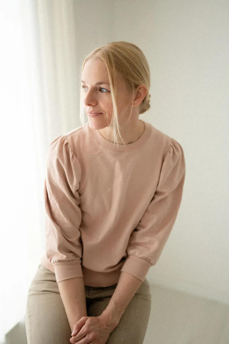 Ritratto di Florina Amacher nel suo studio fotografico