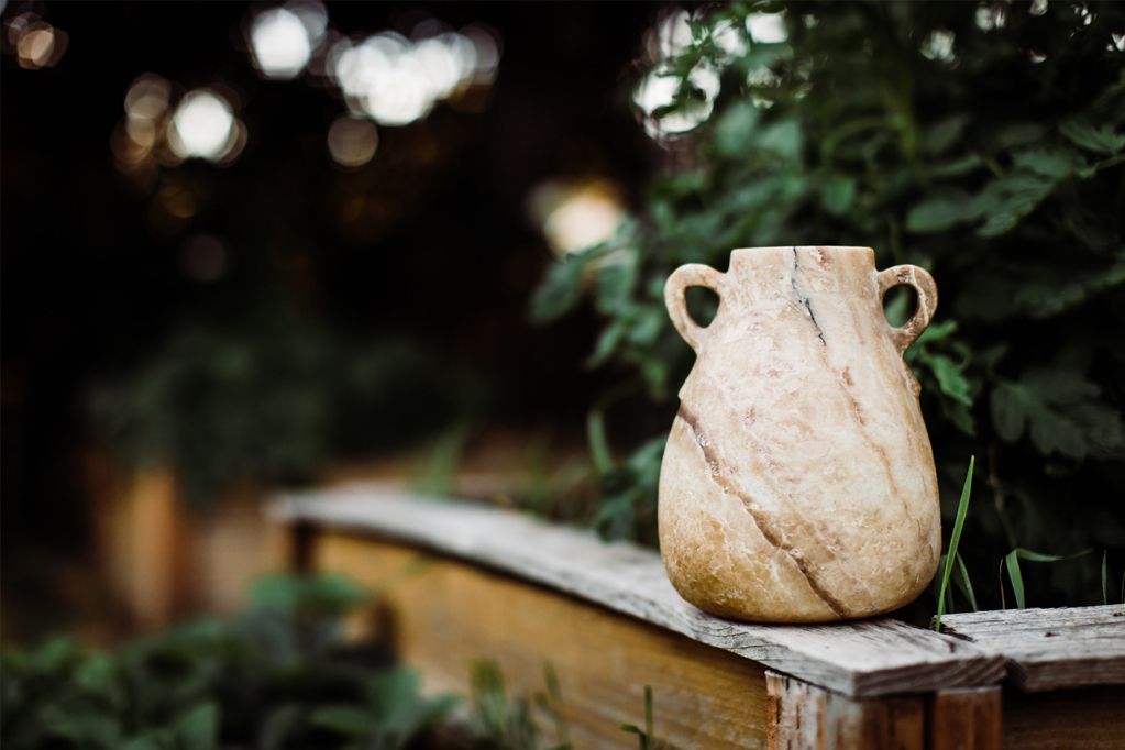 Cracked Pots