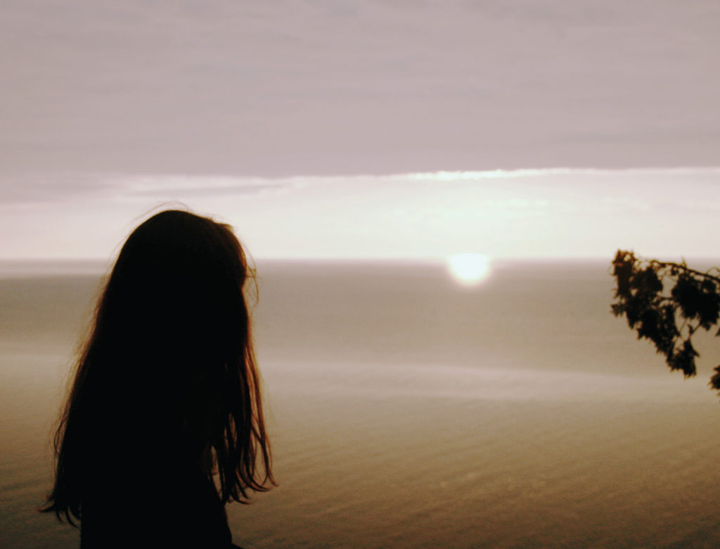 9 Tips to Handle Your Grieving Process
