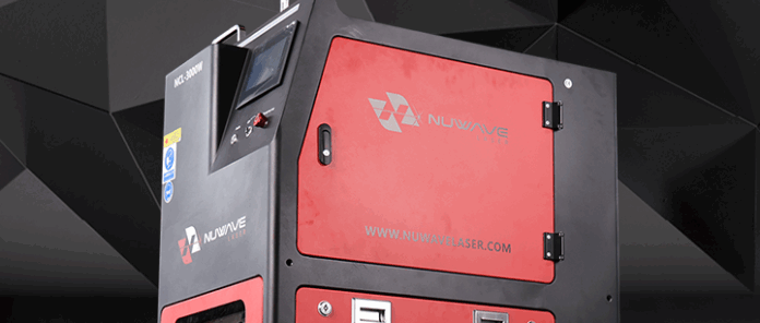 Continuous wave laser cleaning machines