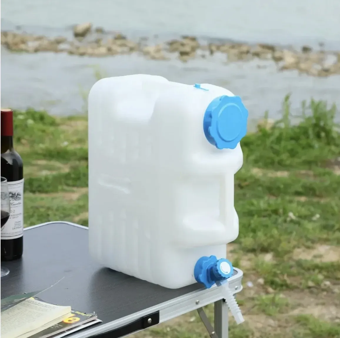 4.9 gallon prefilled filtered water tank for camp and trail