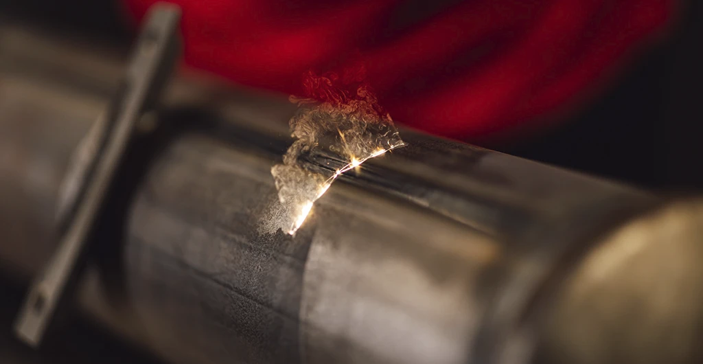 Pulse vs. Continuous Wave Laser Cleaning Machines: Side-by-Side Comparison
