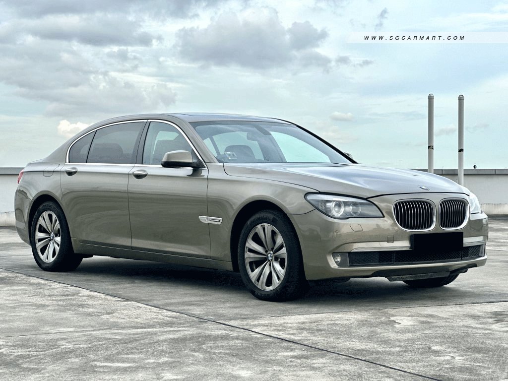 BMW 7 Series 730Li Sunroof (COE till 01/2031)