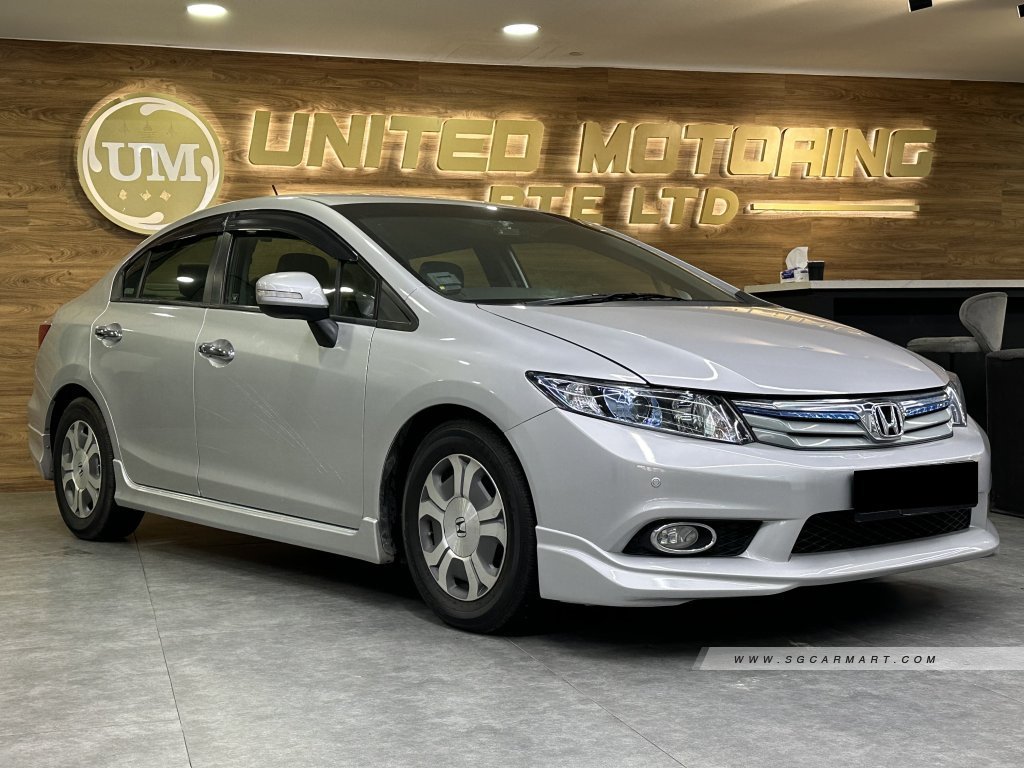 Honda Civic Hybrid 1.5A (COE till 03/2032)