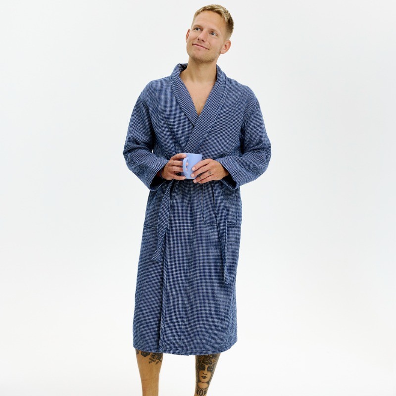 Christoffer Sloth Henriksen, HappySeasons
