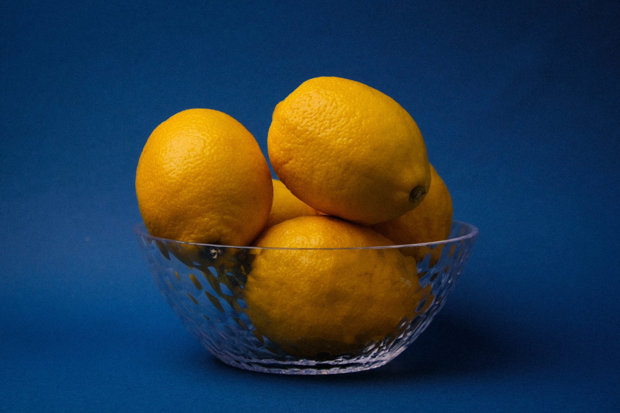 Hammered Small Bowl with Lemons