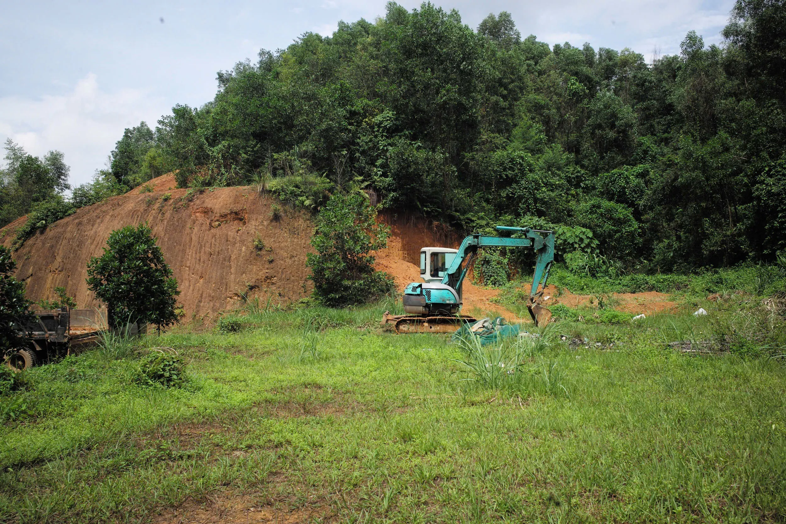 Field photograph at the Yen Son site, Tuyen Quang Province