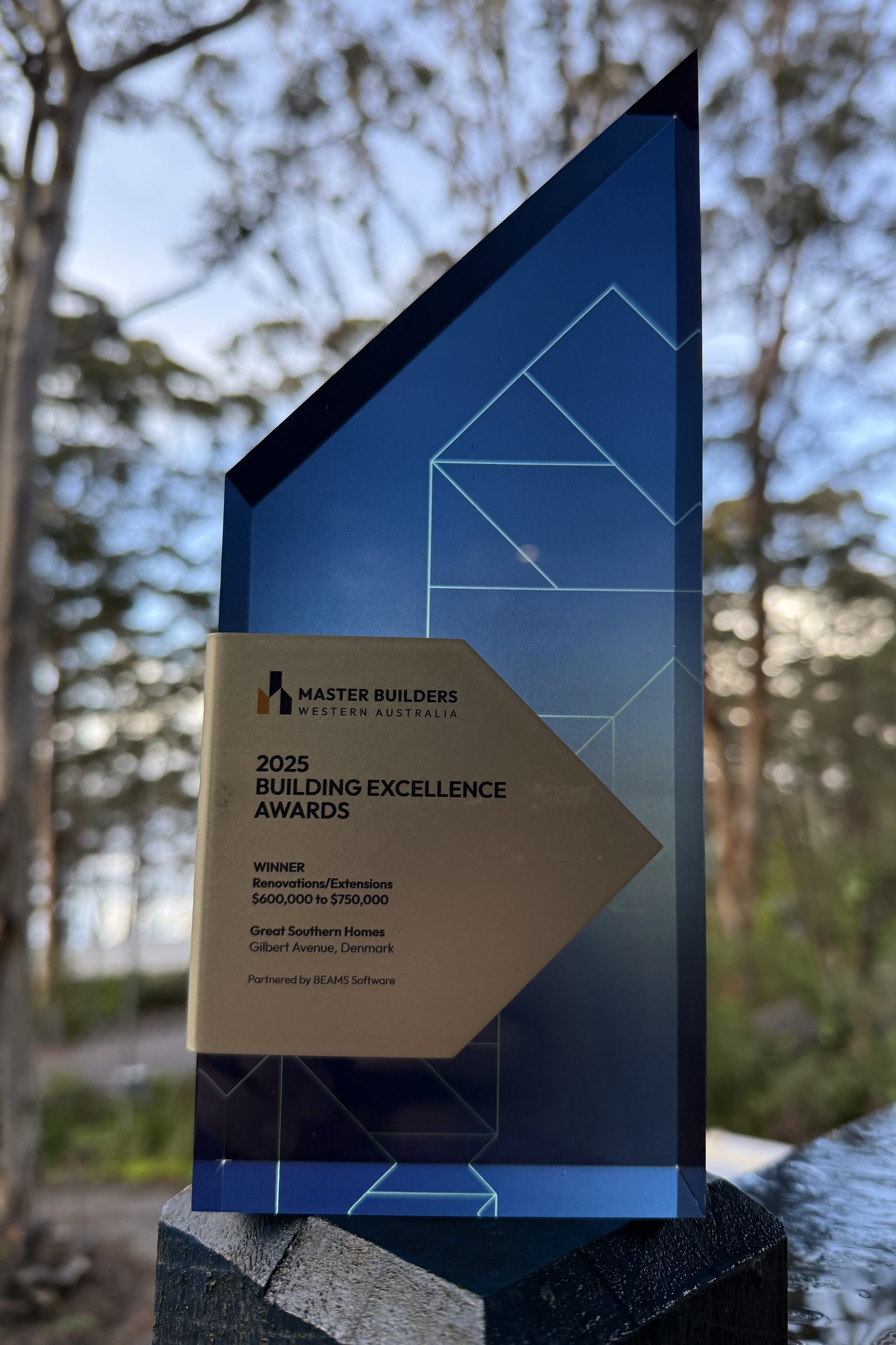 Great Southern Homes' 2025 Master Builders WA Building Excellence Award trophy