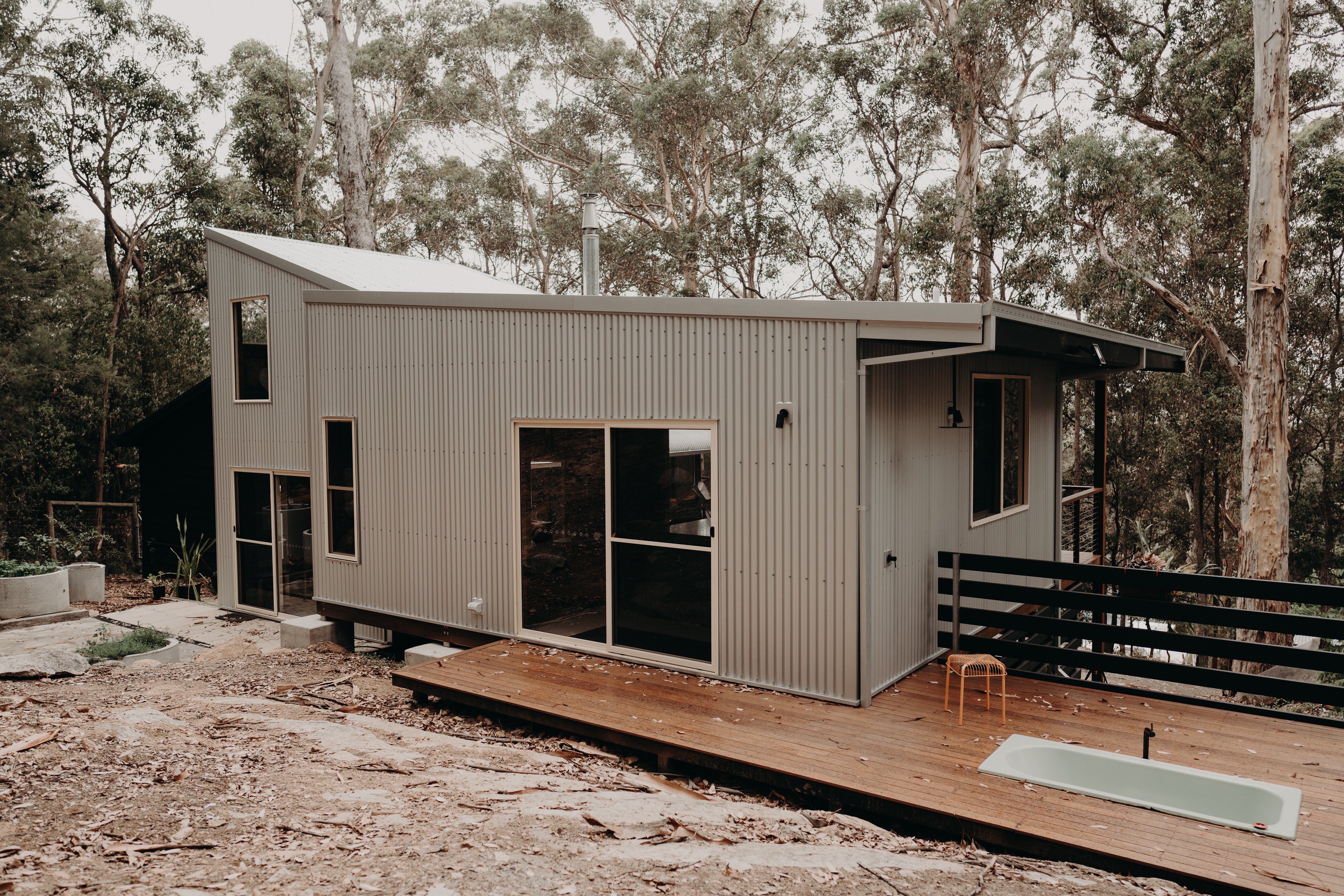 Pavilion extension above a granite outcrop in karri forest near Denmark, WA