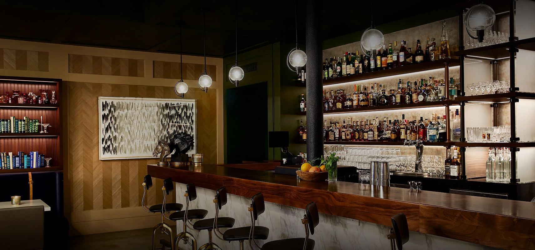 Wild Swann in Downtown, Louisville – interior