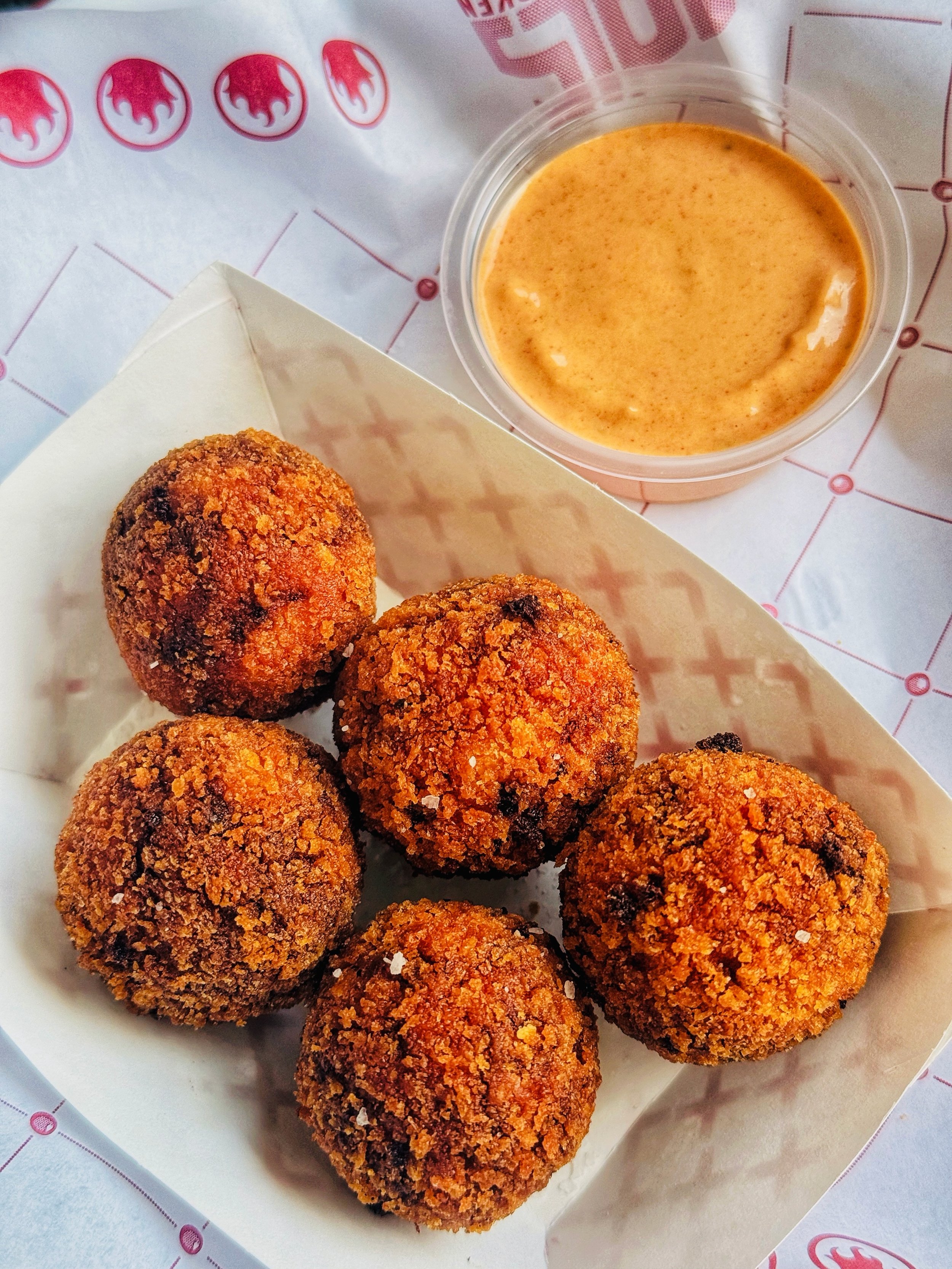 Royals Hot Chicken in NuLu, Louisville – food