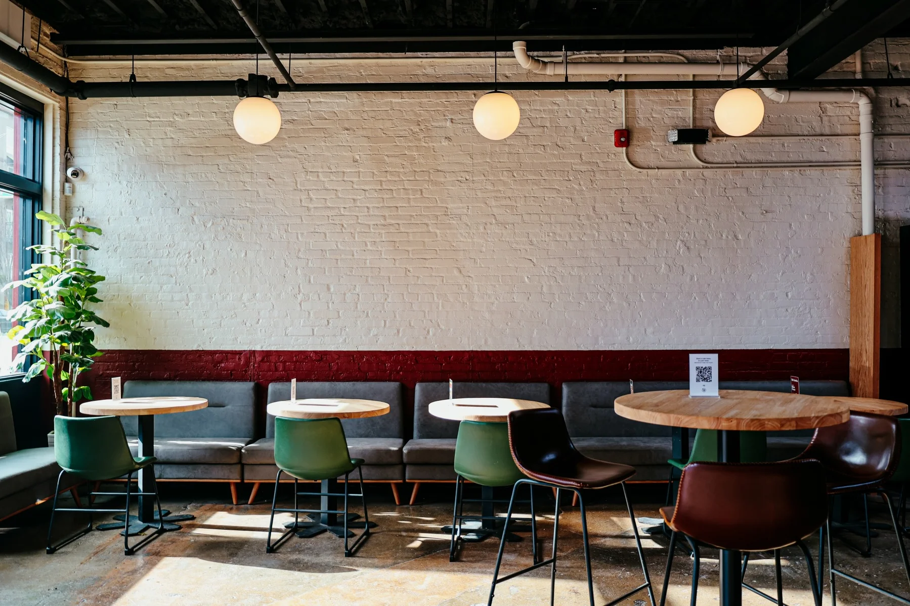 Gravely Brewing Co. in NuLu, Louisville – interior