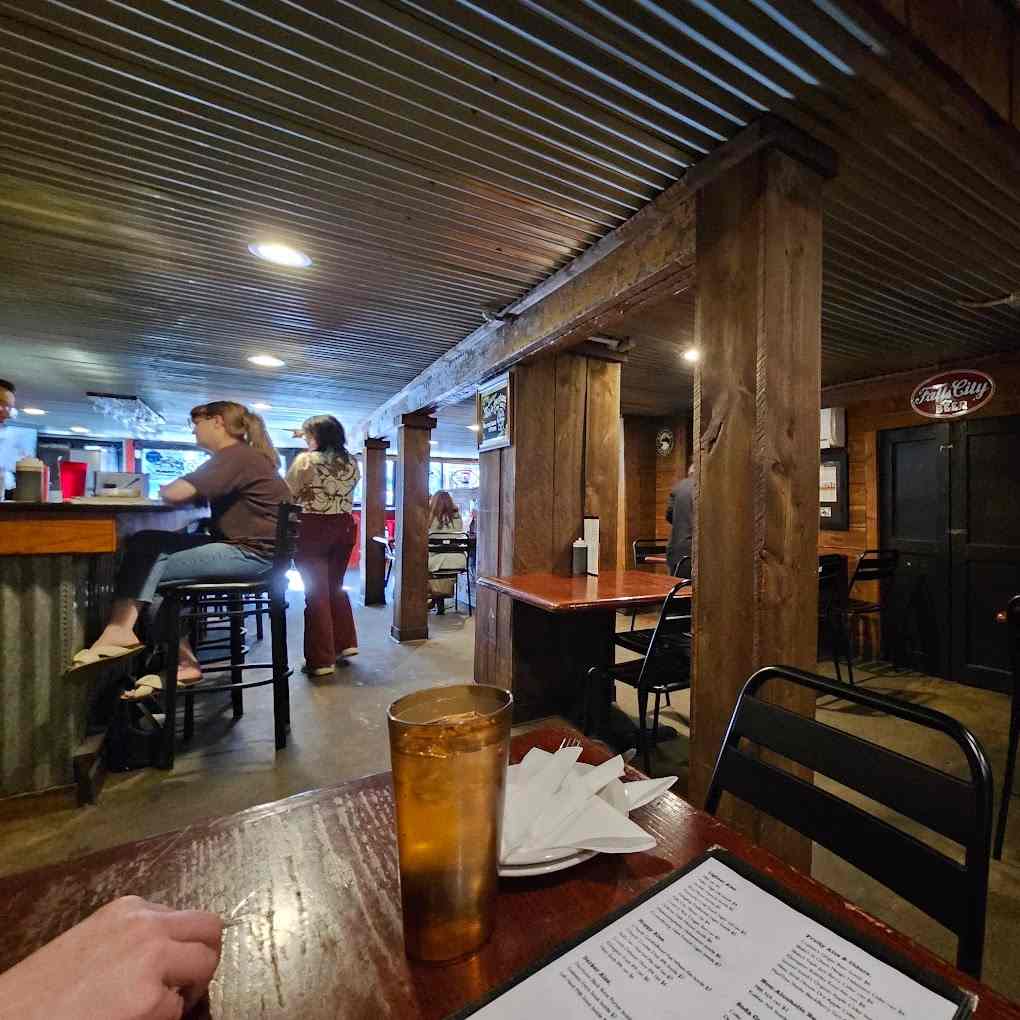 Hammerheads in Germantown, Louisville – interior