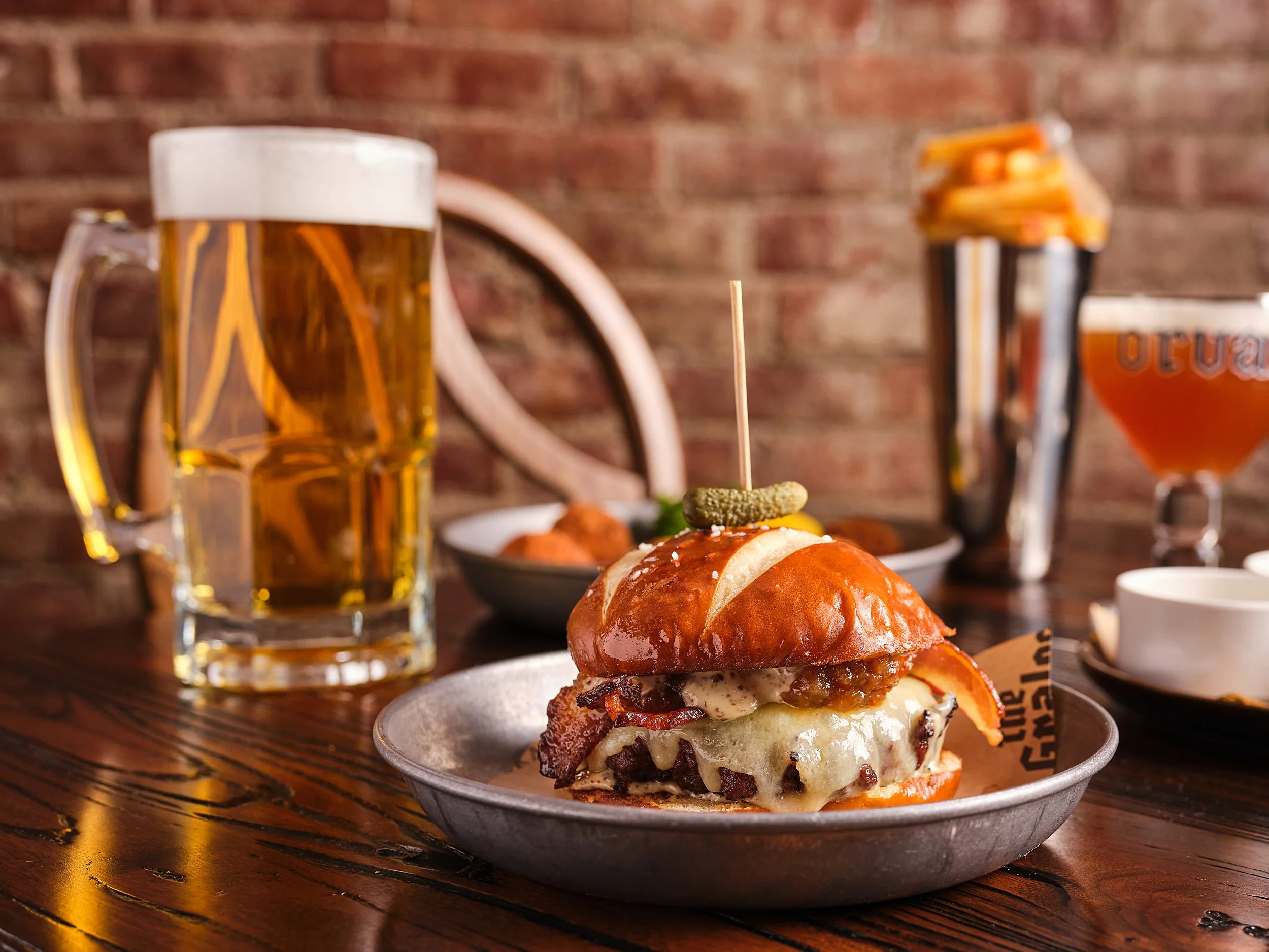 Gralehaus in The Highlands, Louisville – drinks