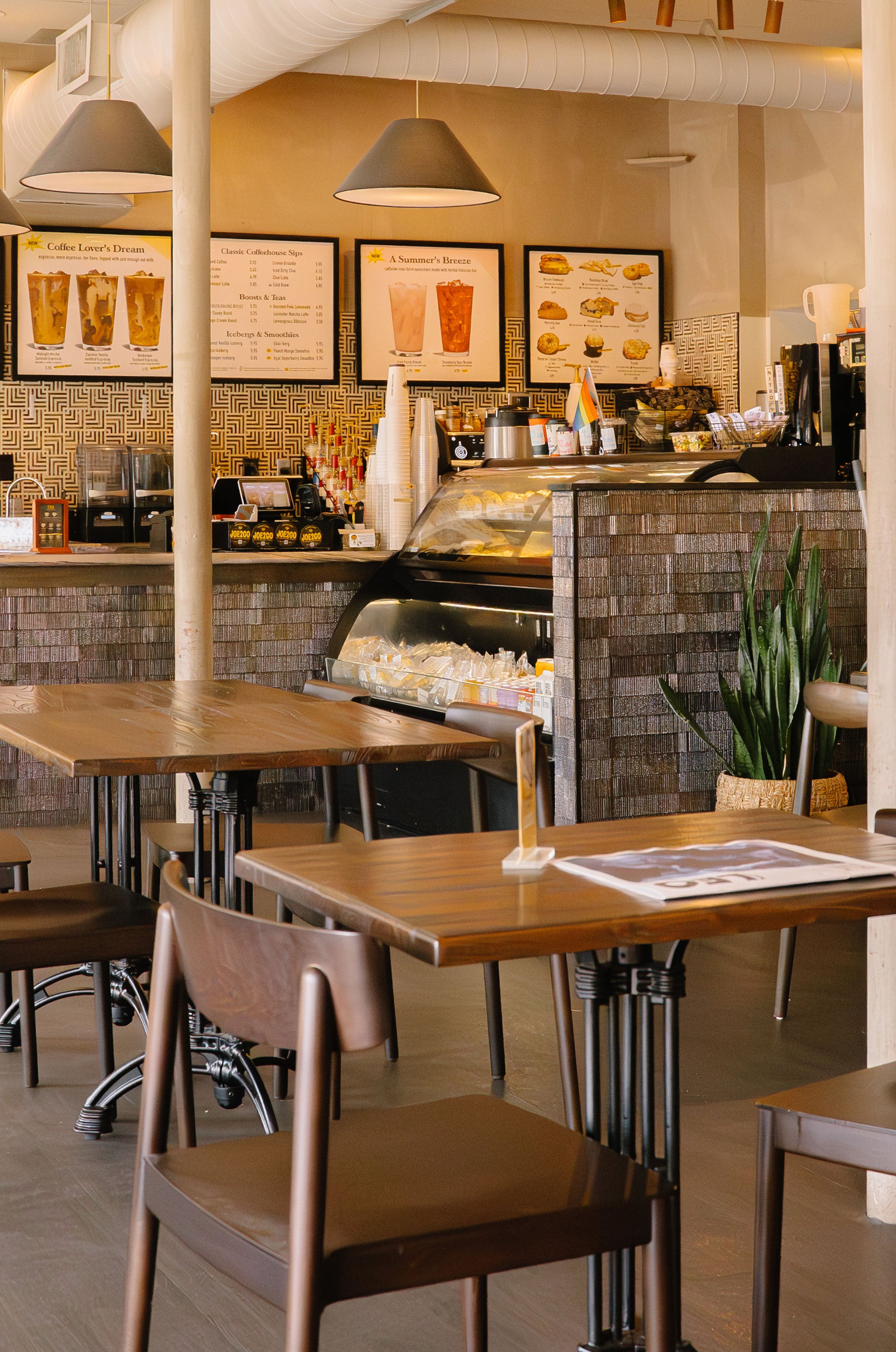 Heine Brothers' Coffee Chenoweth Lane in St. Matthews, Louisville – interior