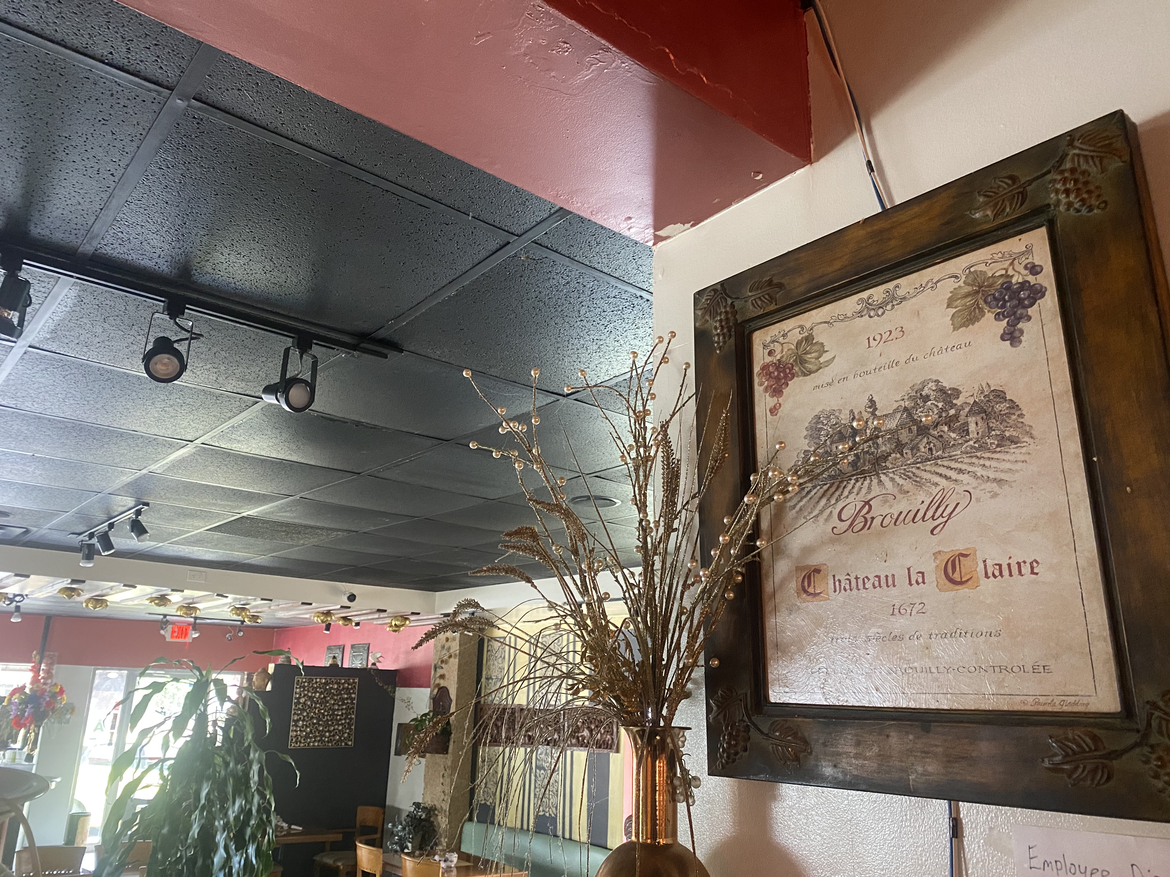 Time 4 Thai in Crescent Hill - Clifton, Louisville – interior